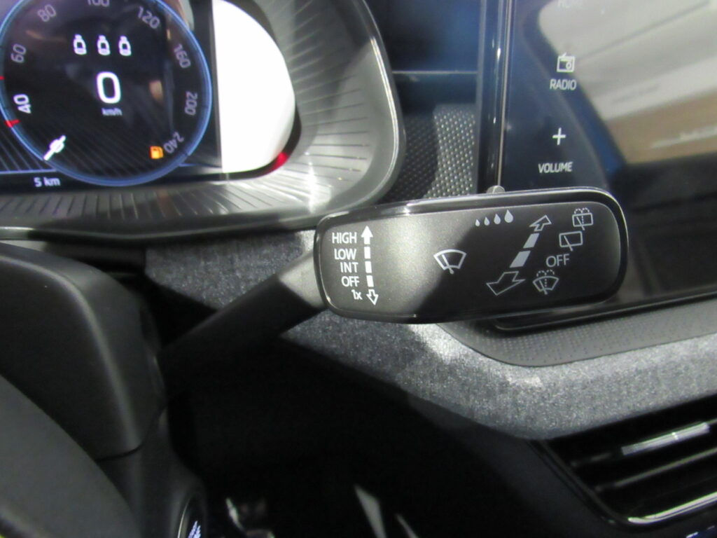 SKODA Kamiq Exposé-Bild 23