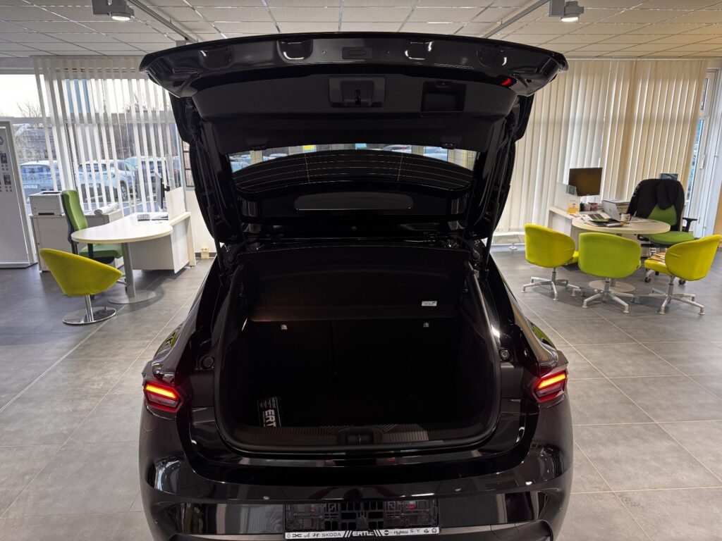 Renault Clio Exposé-Bild 7