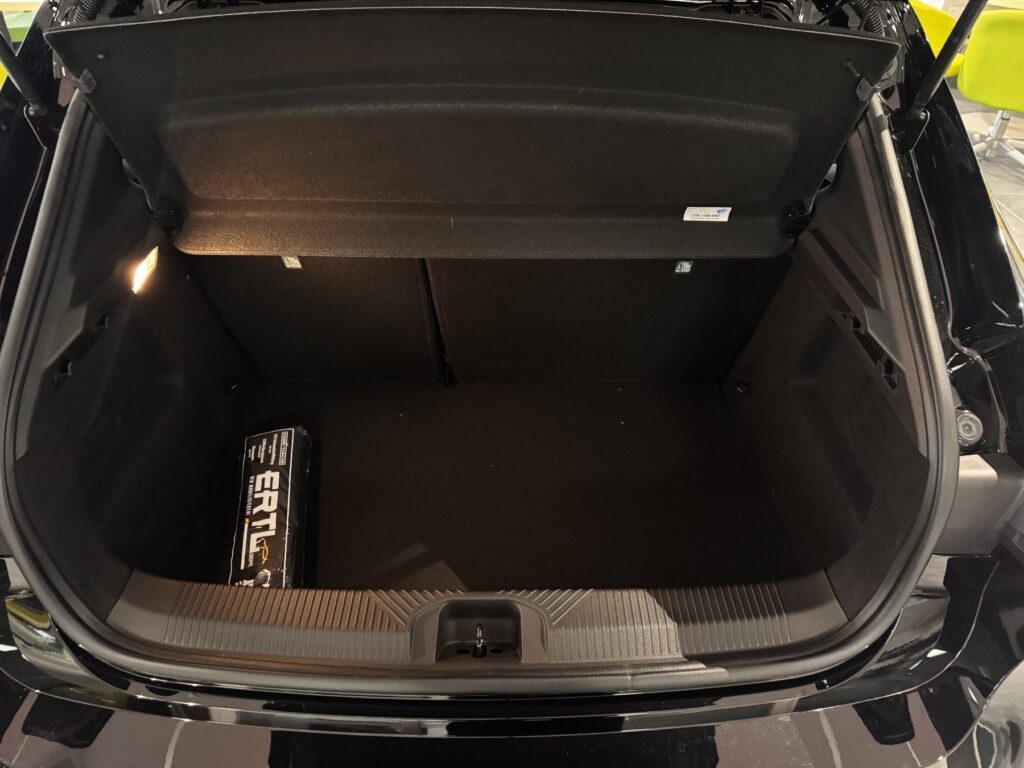 Renault Clio Exposé-Bild 8