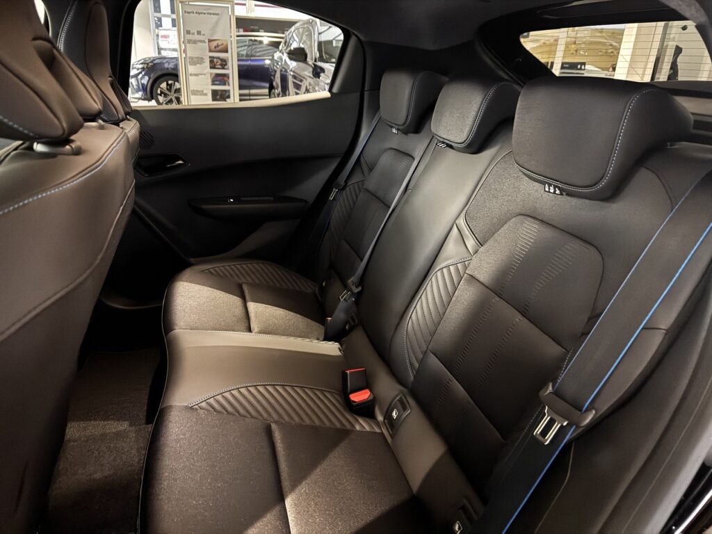 Renault Clio Exposé-Bild 12