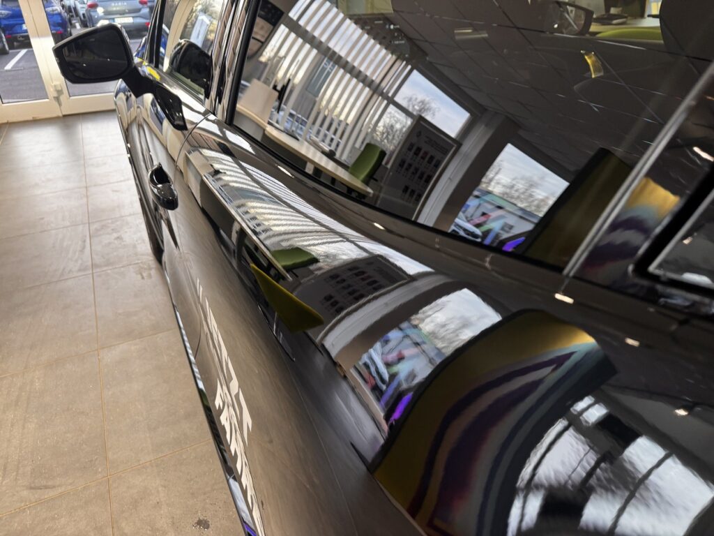 Renault Clio Exposé-Bild 13