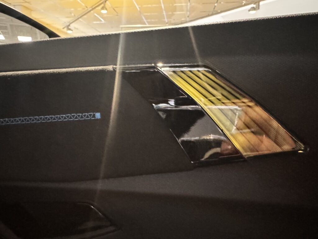 Renault Clio Exposé-Bild 23