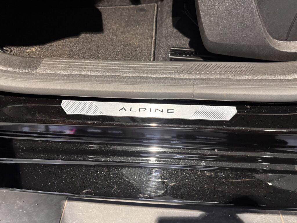 Renault Clio Exposé-Bild 30