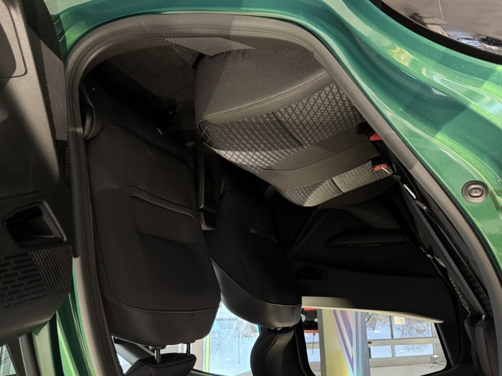 Renault Clio Exposé-Bild 8