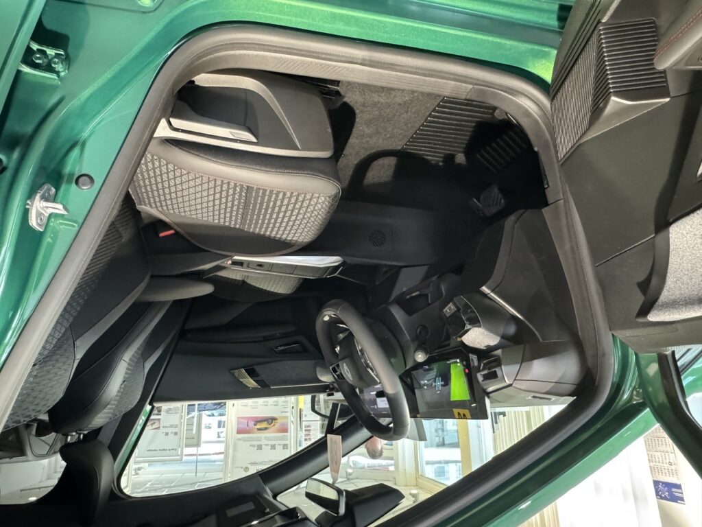 Renault Clio Exposé-Bild 24