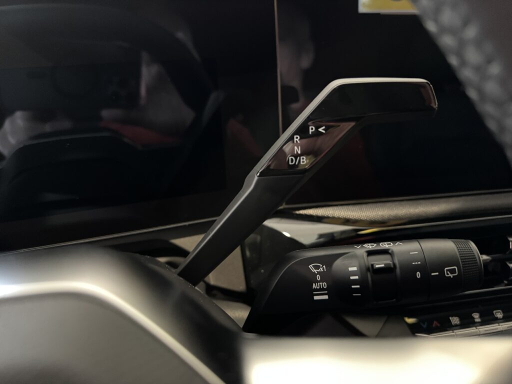 Renault Clio Exposé-Bild 33