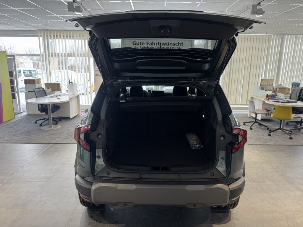 Dacia Duster Exposé-Bild 6