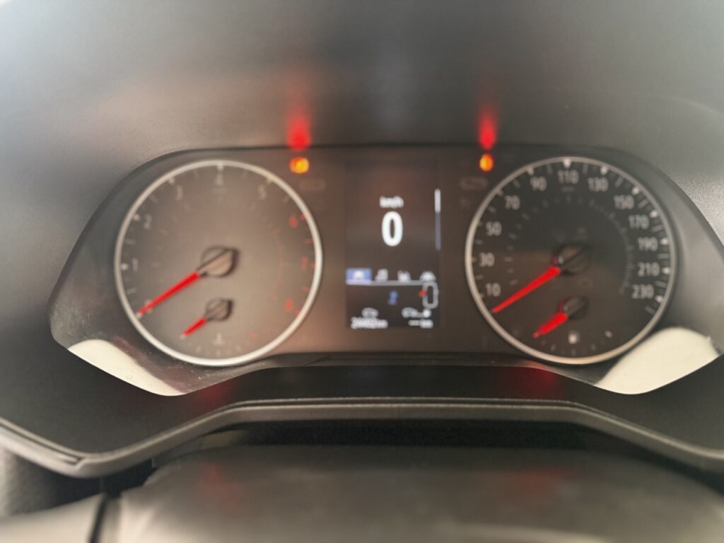 Renault Clio Exposé-Bild 12