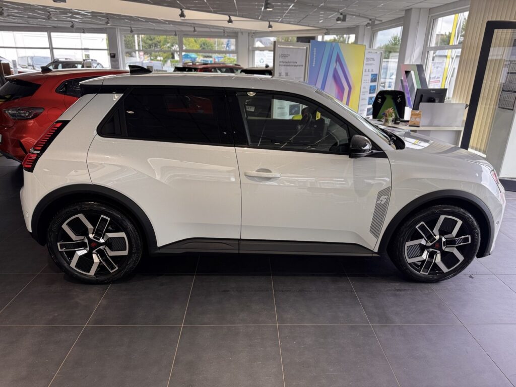 Renault R 5 Exposé-Bild 4