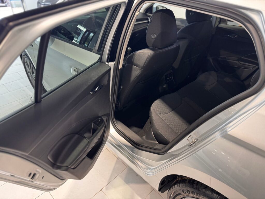 SKODA Fabia Exposé-Bild 11