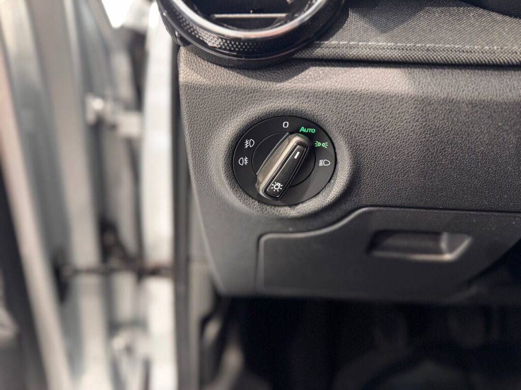 SKODA Fabia Exposé-Bild 16