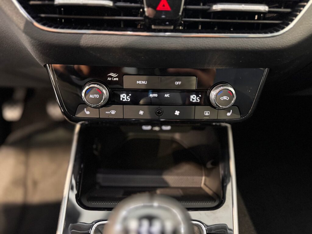 SKODA Fabia Exposé-Bild 23