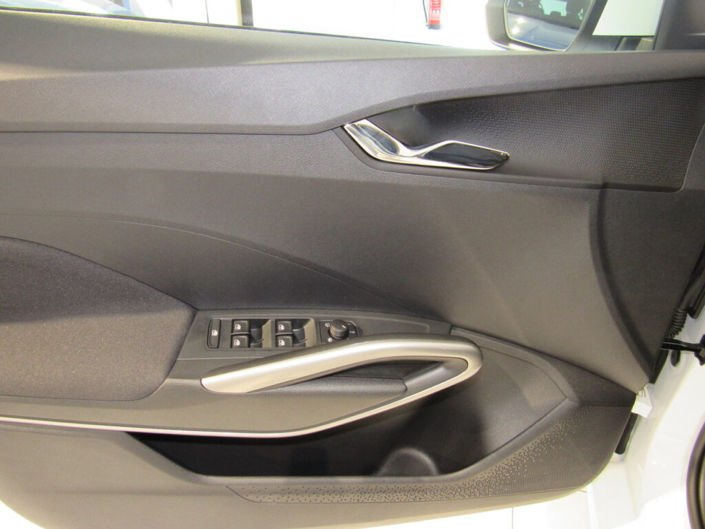 SKODA Fabia Exposé-Bild 19