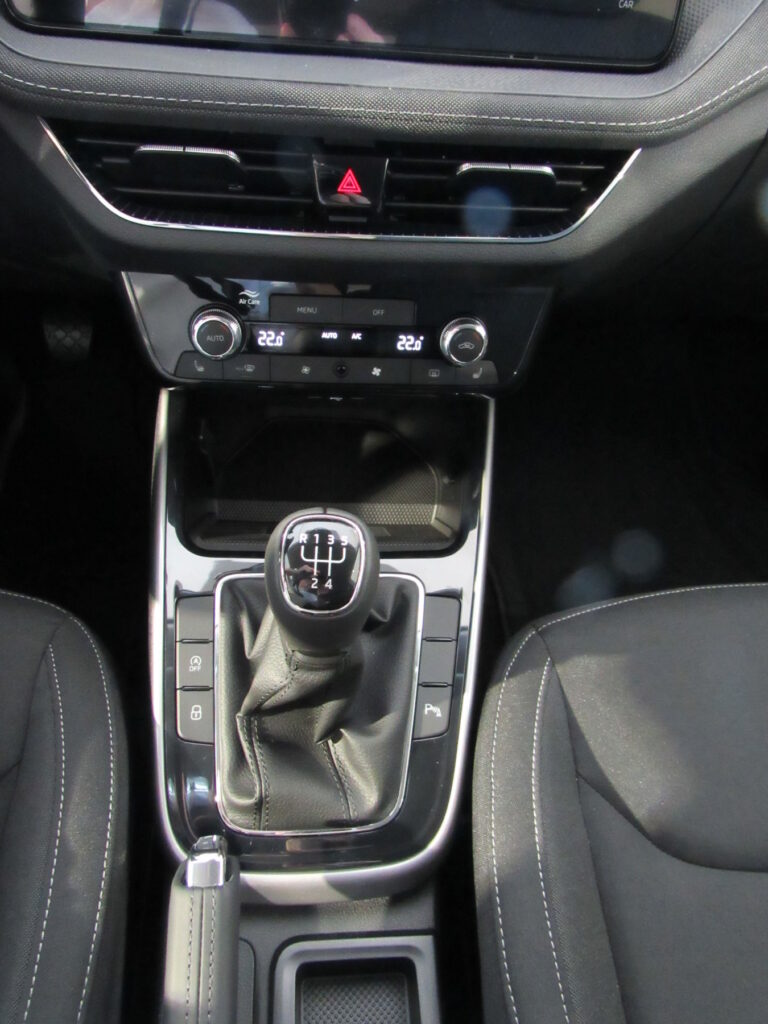 SKODA Fabia Exposé-Bild 27