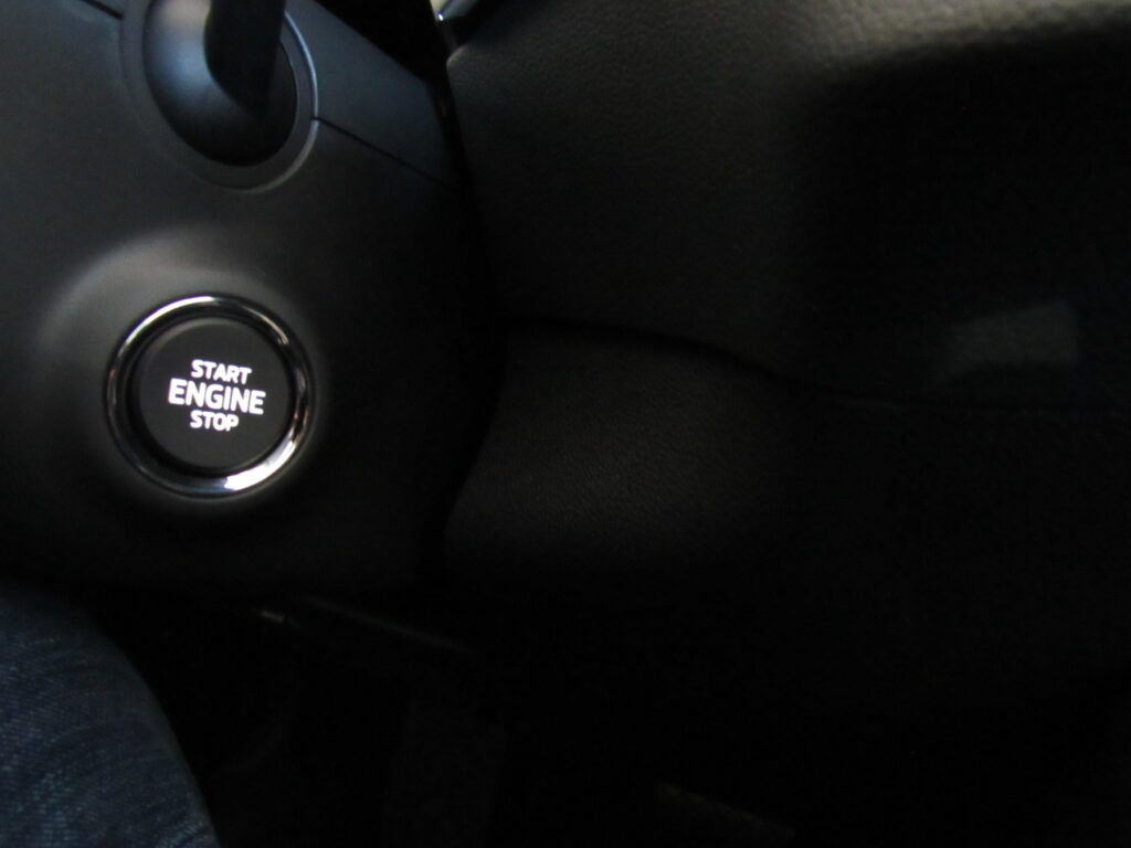 SKODA Karoq Exposé-Bild 26