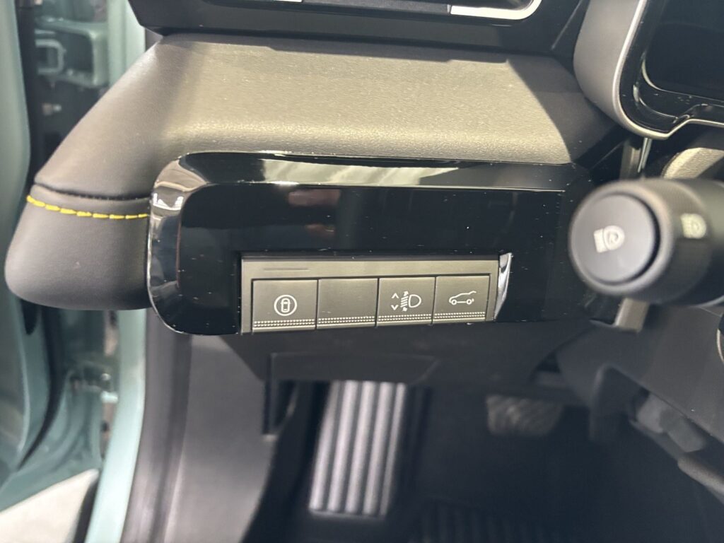 Renault R 4 Exposé-Bild 9