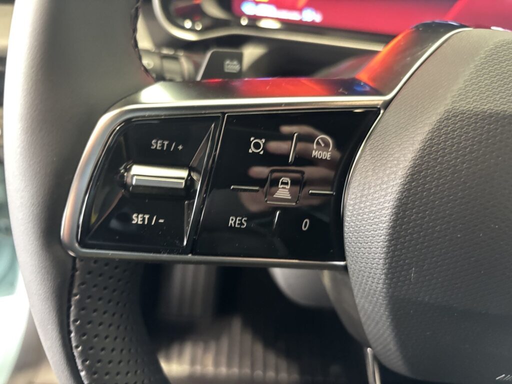 Renault R 4 Exposé-Bild 18