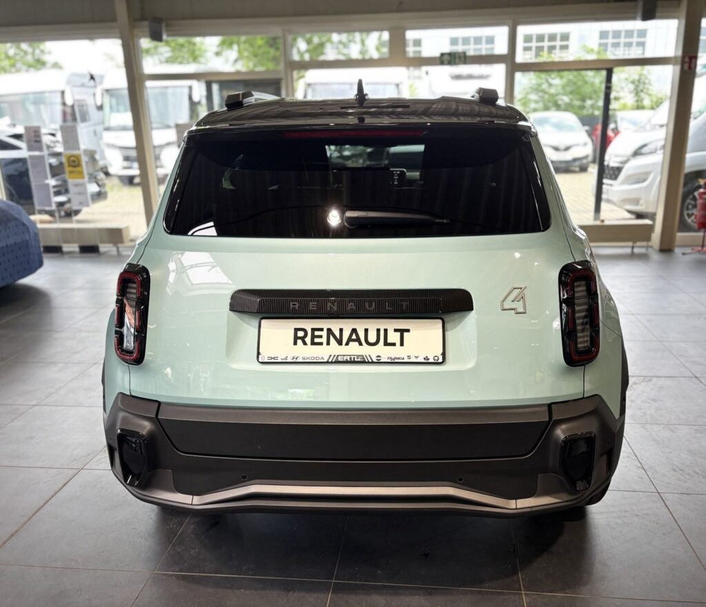 Renault R 4 Exposé-Bild 21