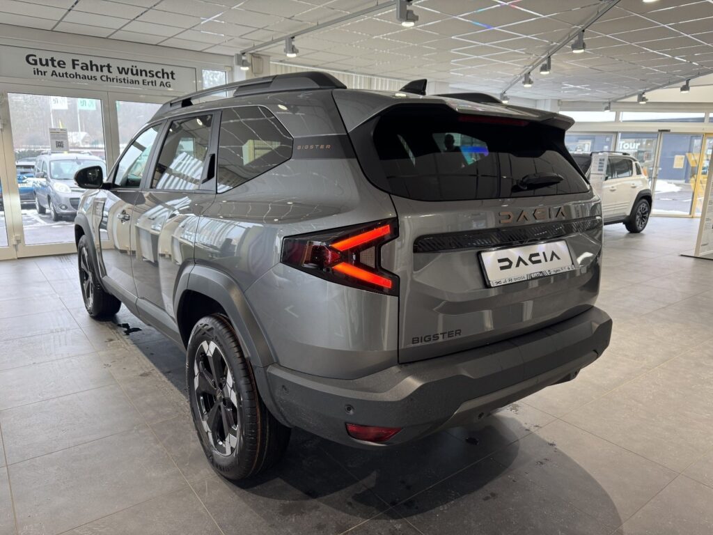 Dacia Bigster Exposé-Bild 6