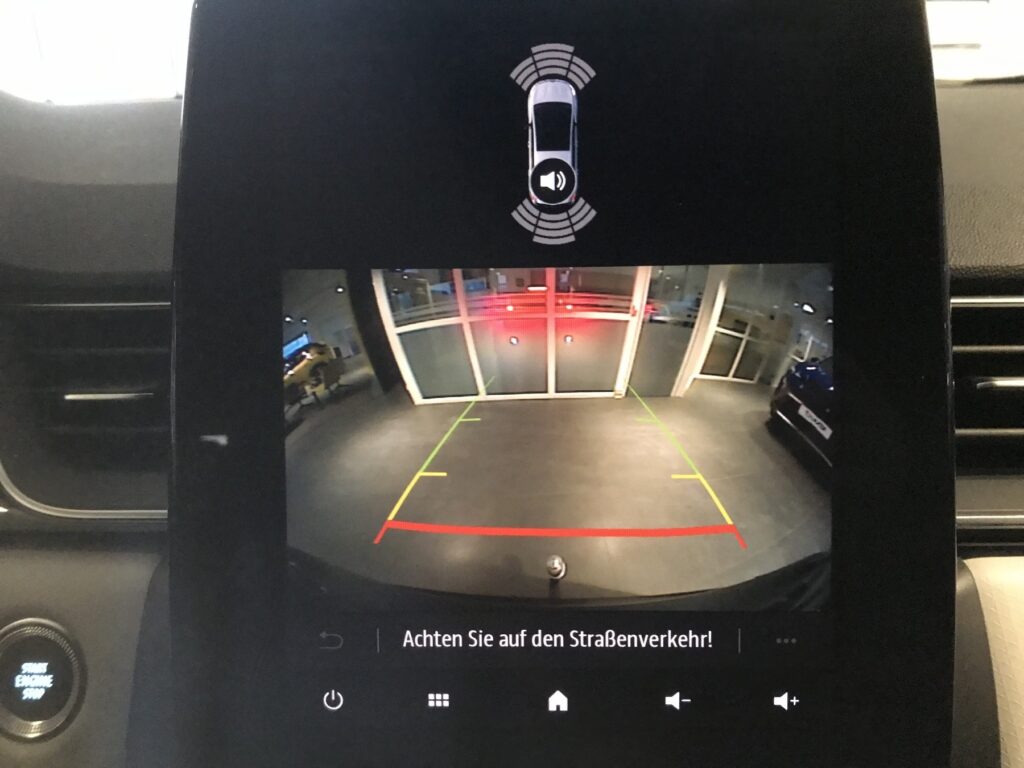 Renault Captur Exposé-Bild 15