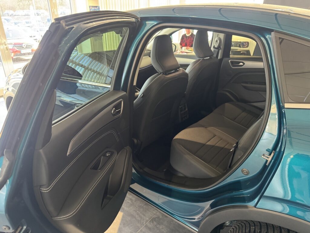 Renault Arkana Exposé-Bild 7