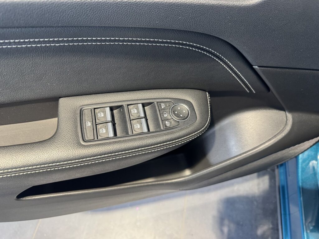 Renault Arkana Exposé-Bild 22