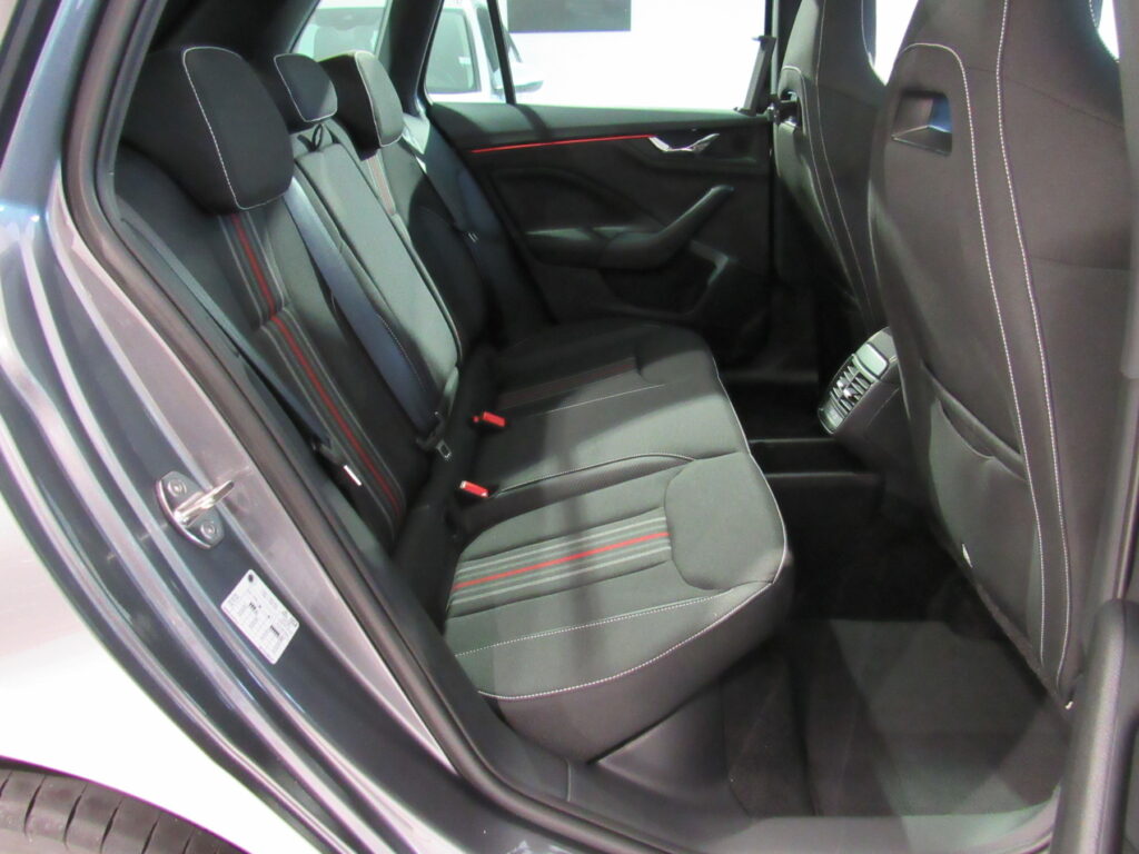 SKODA Kamiq Exposé-Bild 7