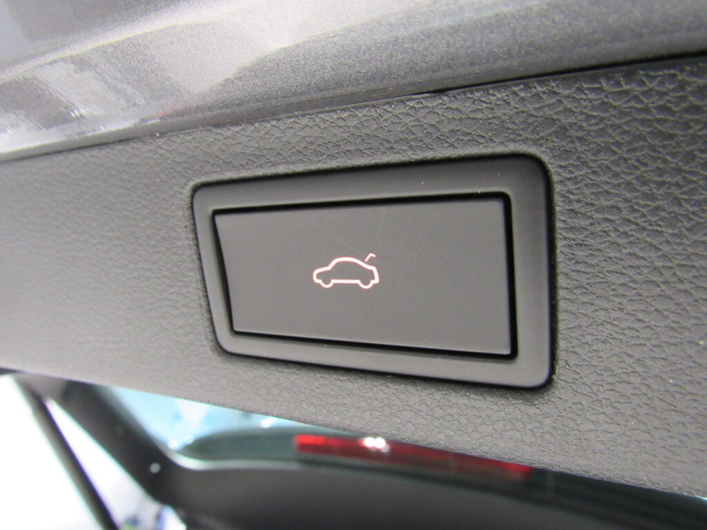 SKODA Kamiq Exposé-Bild 13