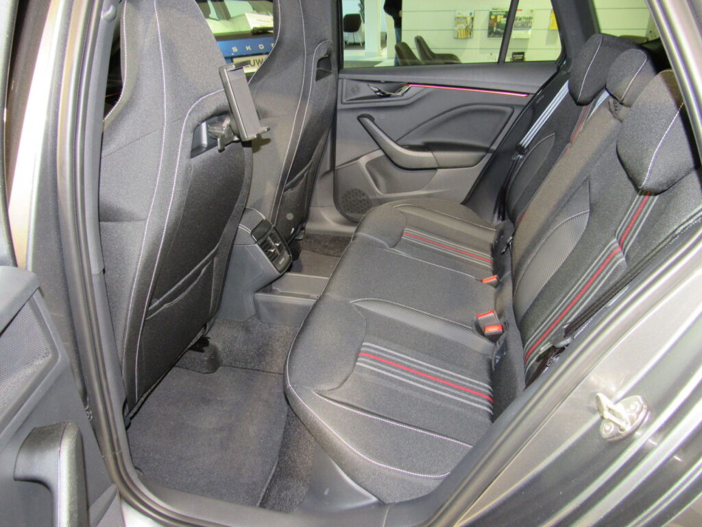 SKODA Kamiq Exposé-Bild 28