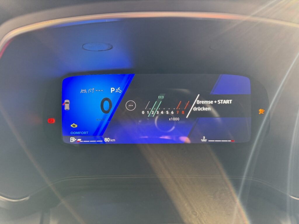 Renault Symbioz Exposé-Bild 16