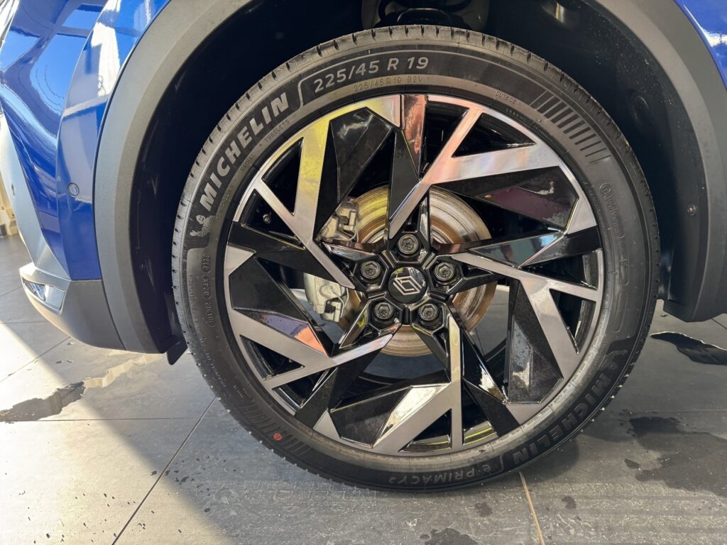 Renault Symbioz Exposé-Bild 19