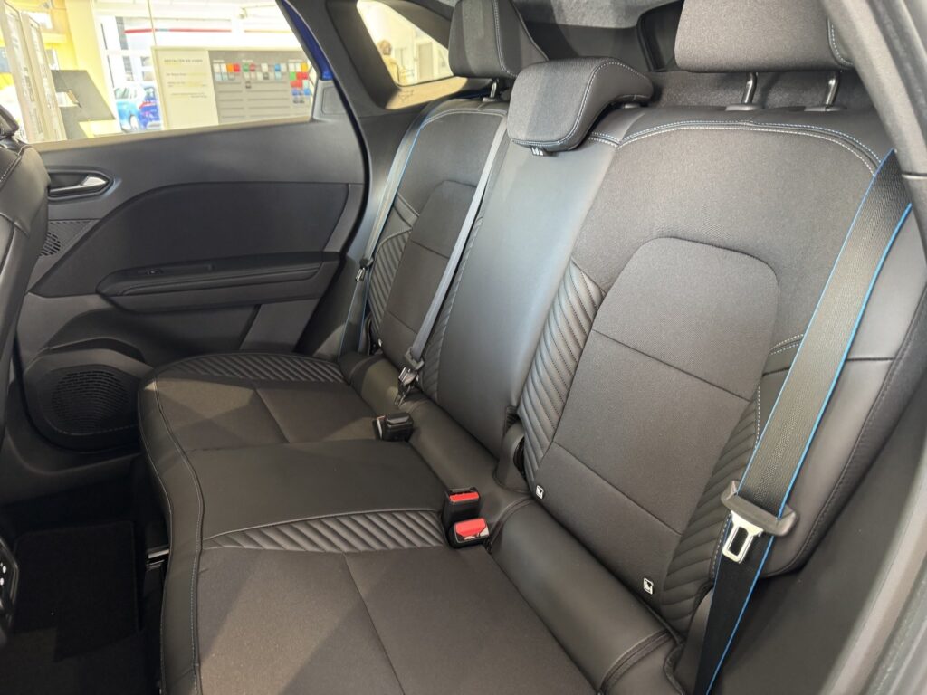 Renault Symbioz Exposé-Bild 7