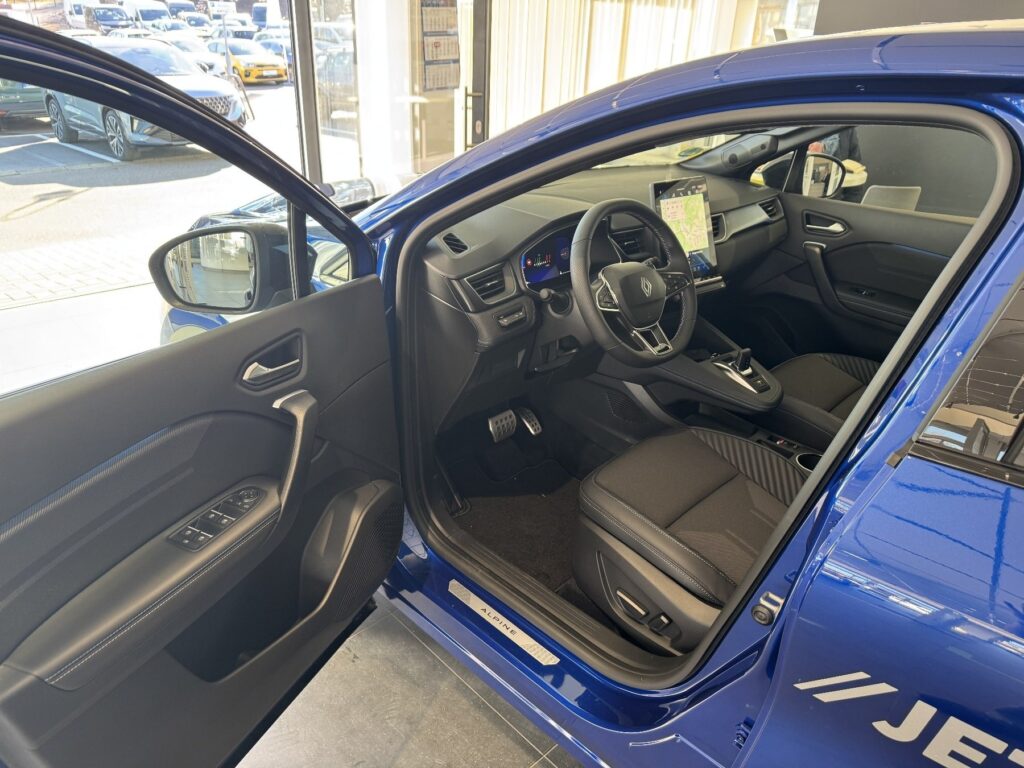 Renault Symbioz Exposé-Bild 12