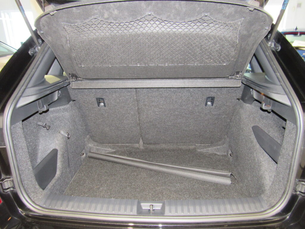 SKODA Kamiq Exposé-Bild 11