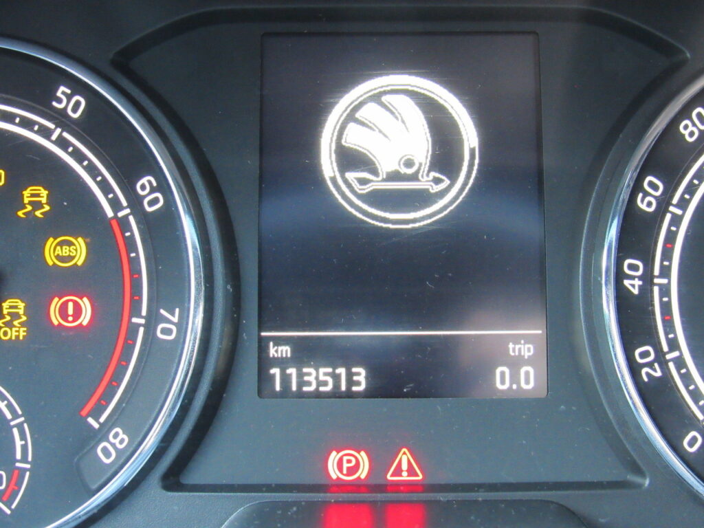 SKODA Kamiq Exposé-Bild 15