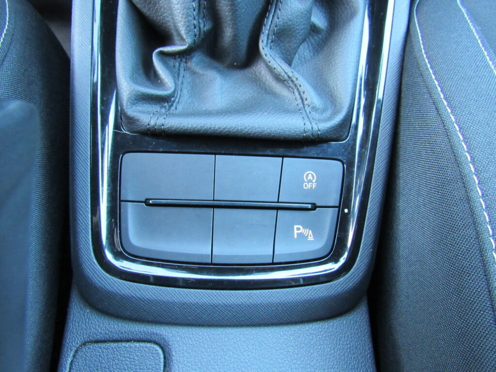 SKODA Kamiq Exposé-Bild 25