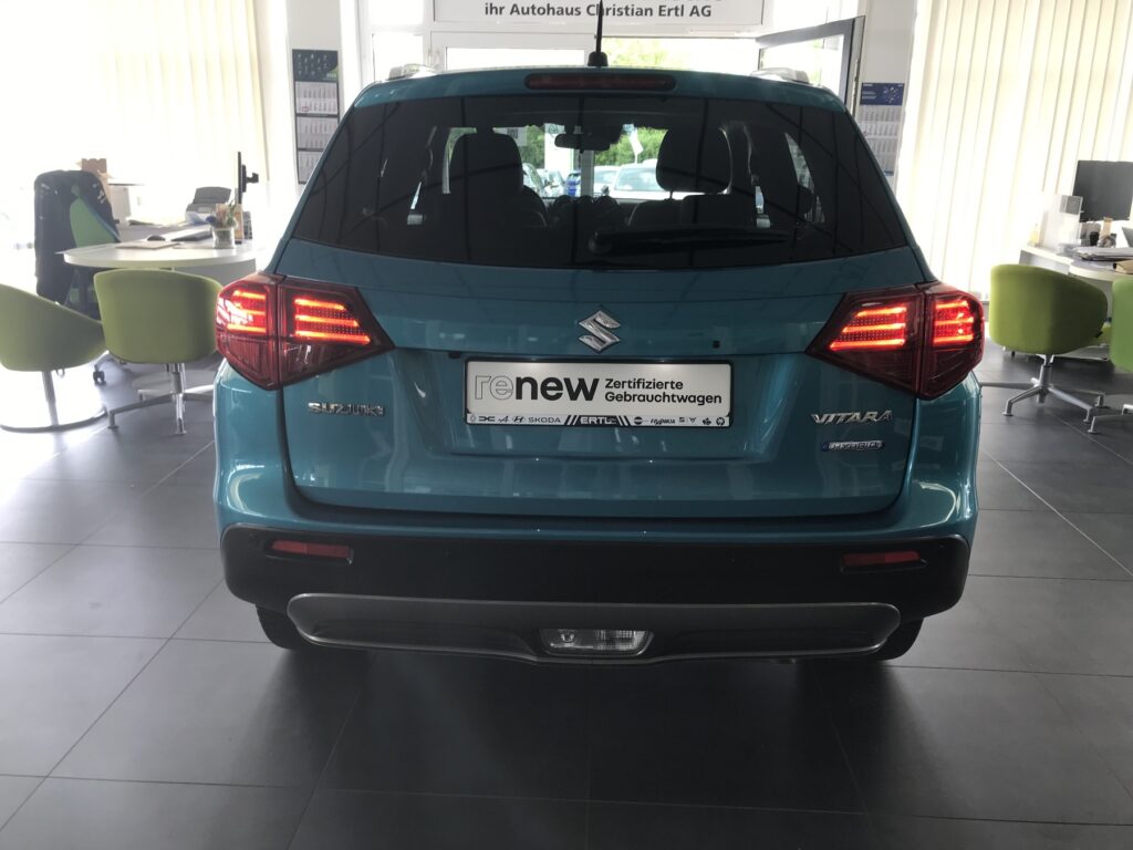 SUZUKI Vitara Exposé-Bild 6