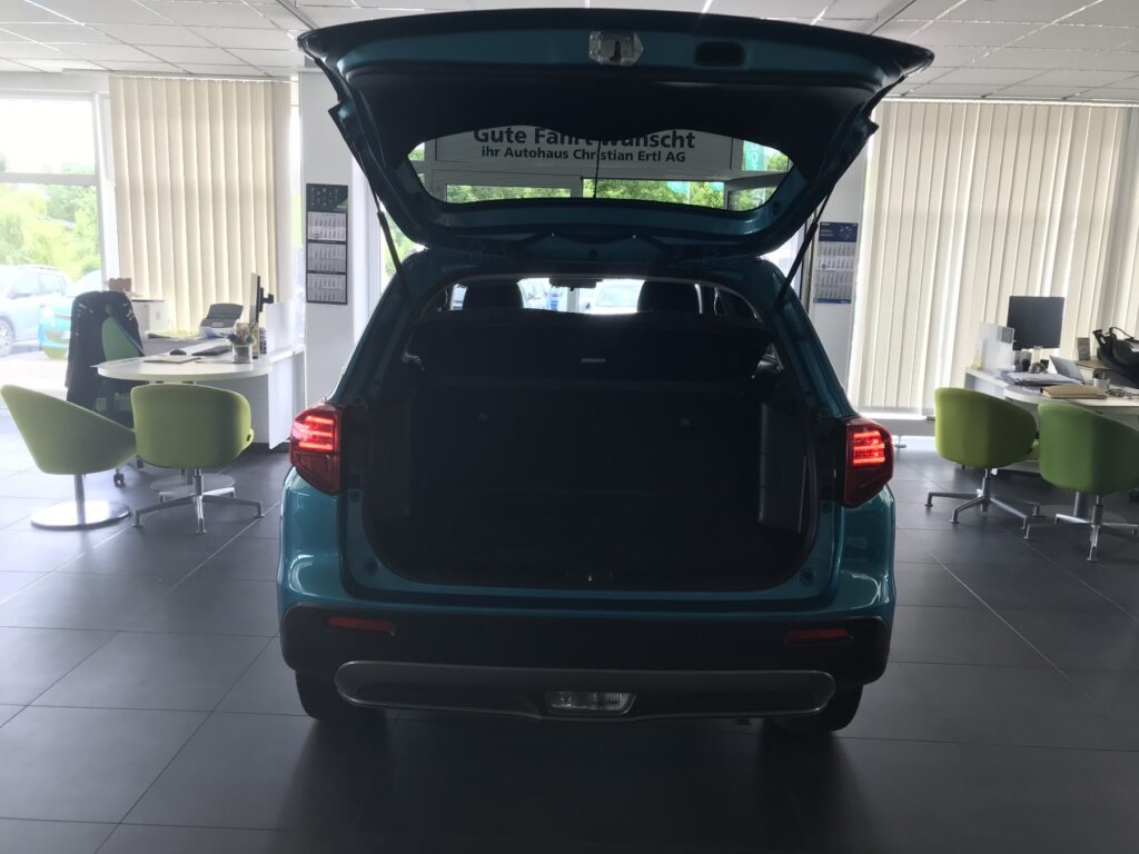 SUZUKI Vitara Exposé-Bild 7