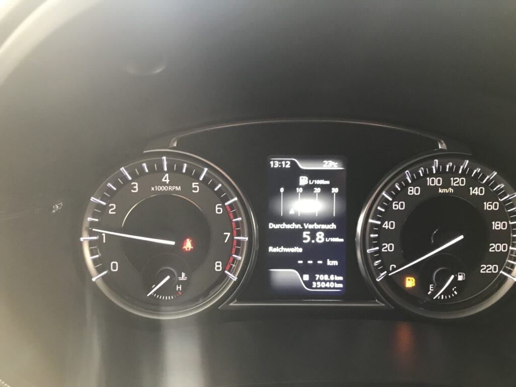 SUZUKI Vitara Exposé-Bild 12