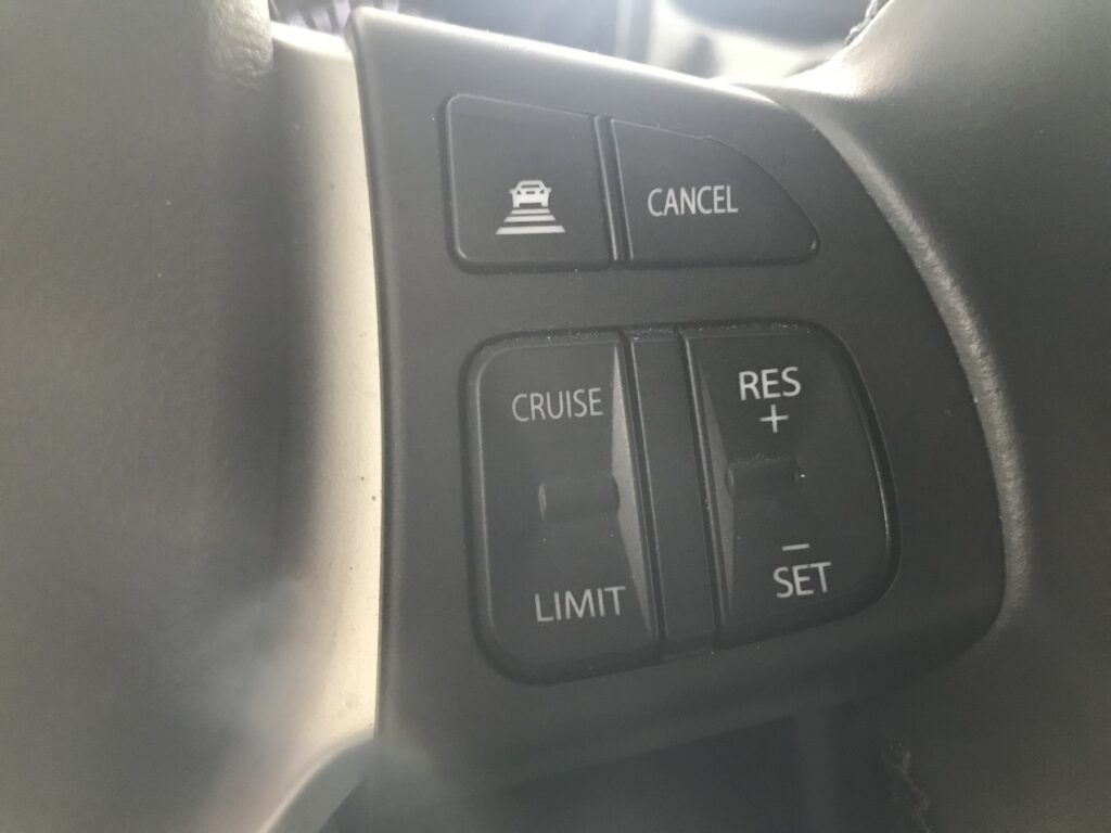 SUZUKI Vitara Exposé-Bild 15