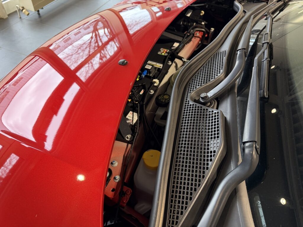 Renault Twingo Exposé-Bild 4