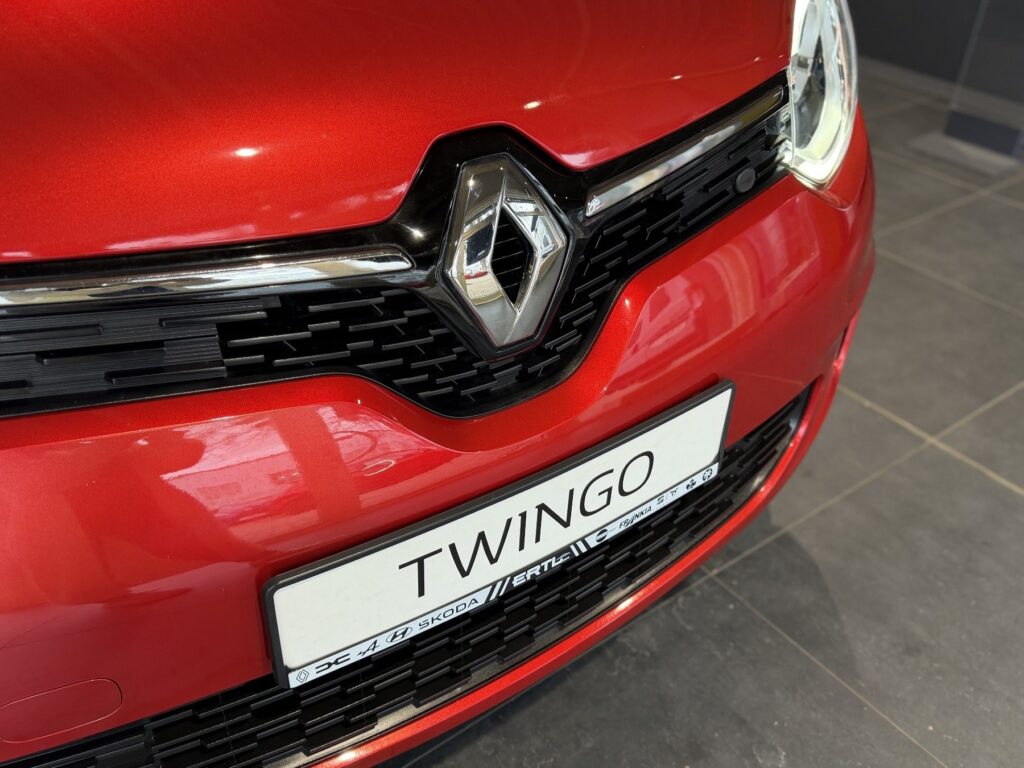 Renault Twingo Exposé-Bild 40