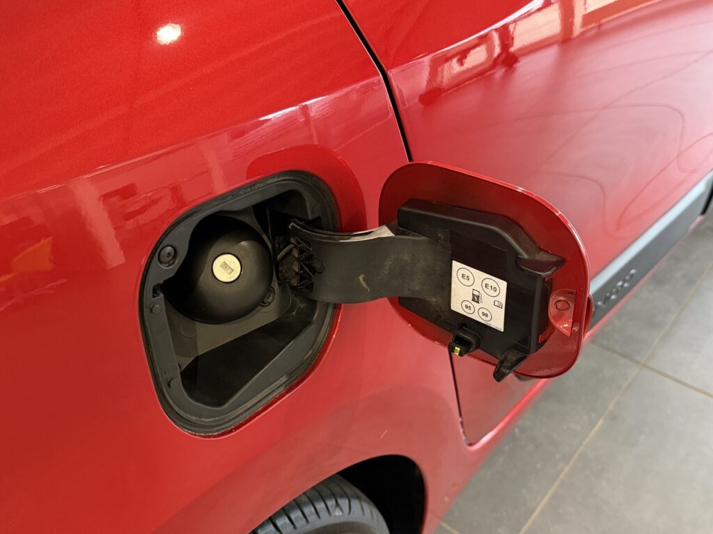 Renault Twingo Exposé-Bild 41