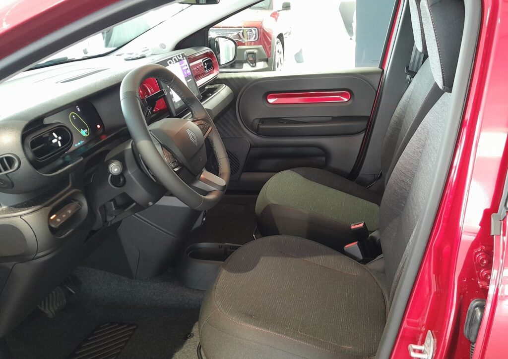 Renault Twingo Exposé-Bild 22