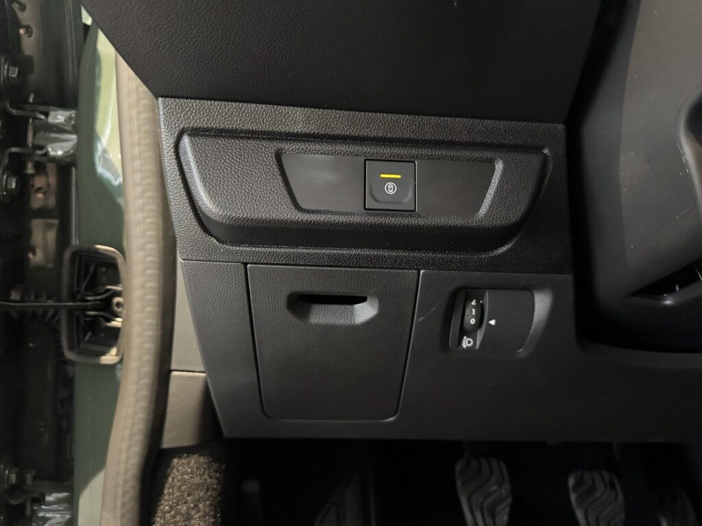 Dacia Jogger Exposé-Bild 21