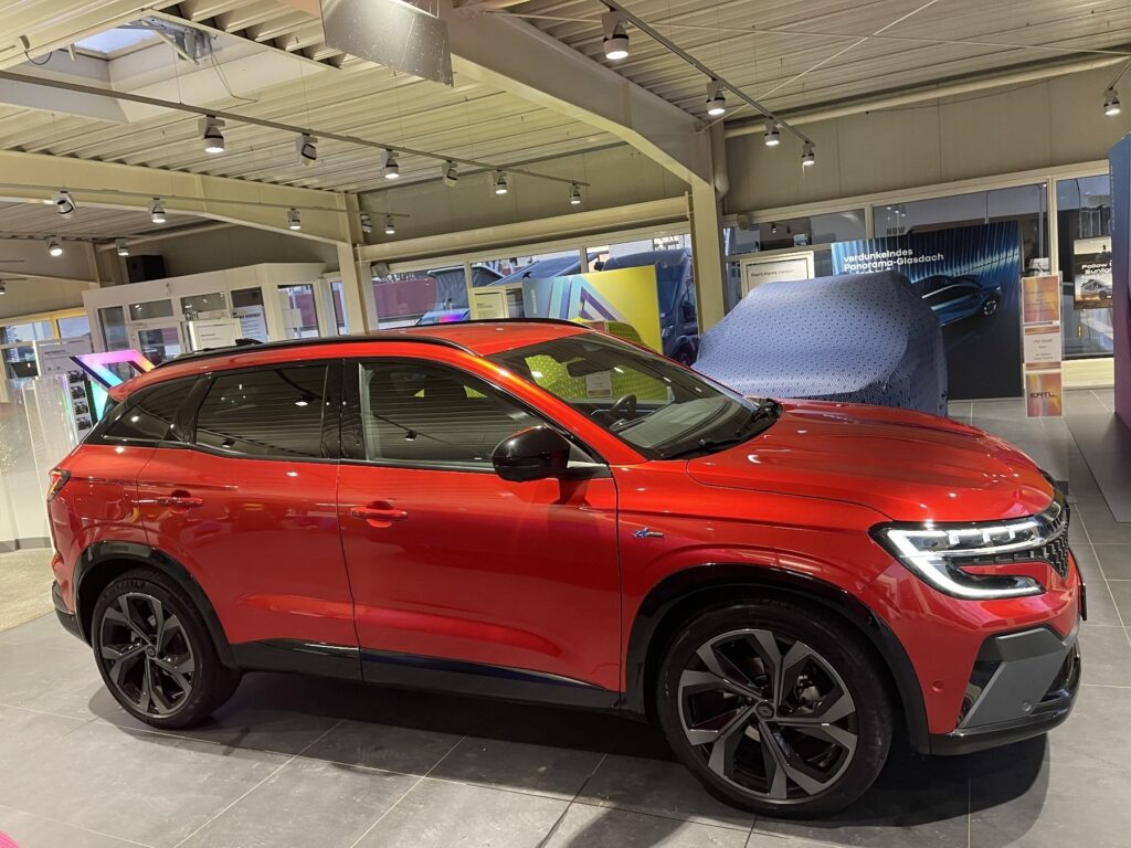 Renault Austral Exposé-Bild 11