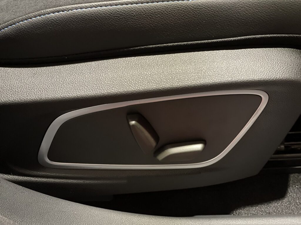 Renault Austral Exposé-Bild 13