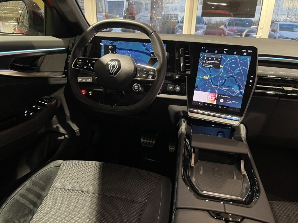 Renault Austral Exposé-Bild 17