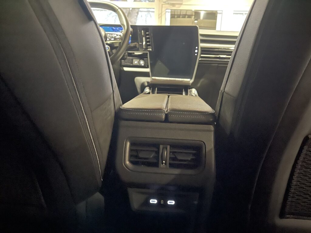 Renault Austral Exposé-Bild 18