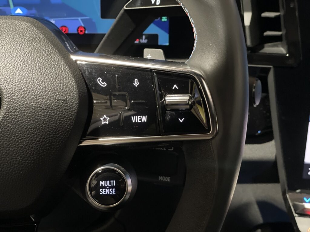 Renault Austral Exposé-Bild 43